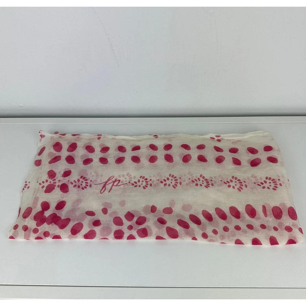 Free People Warm Wishes Bohemian Polka Dot Dark Pink/White Fabric Gift Wrap